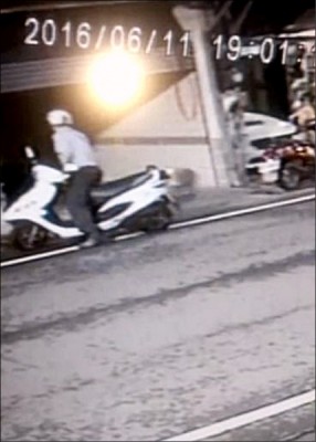 女酒駕被攔檢 告開單警員性騷擾 警員喊冤